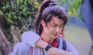 有翡官宣赵丽颖王一博